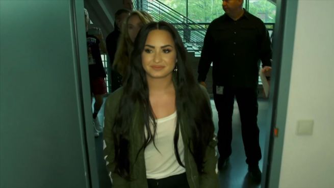 go to Mode für Fans: Demi Lovato bringt ihre eigene Schuh-Kollektion heraus