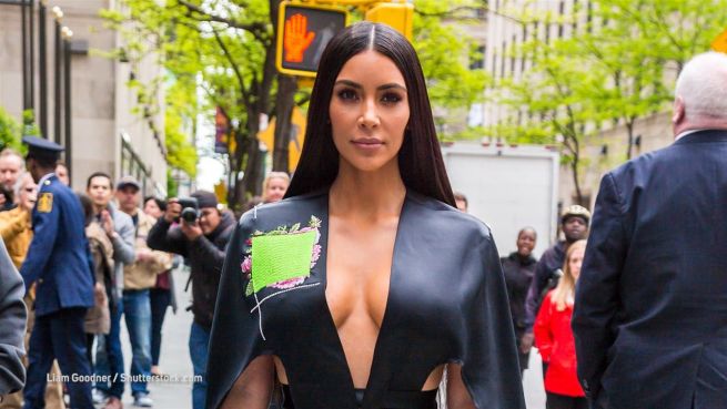 go to Er zeigt Reue: Räuber schreibt Brief an Kim Kardashian